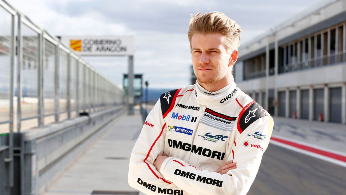 Niko Huelkenberg, works driver, Le Mans, 2015, Porsche AG